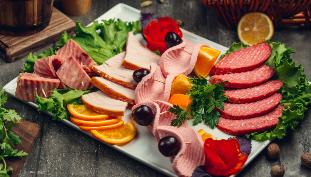Faire sa propre charcuterie maison : bienfaits, astuces et conseils