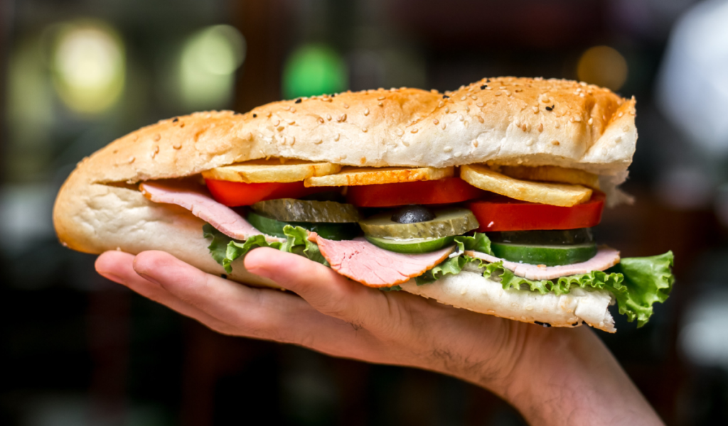 Restauration rapide : critères de choix d&rsquo;une sandwicherie satisfaisante