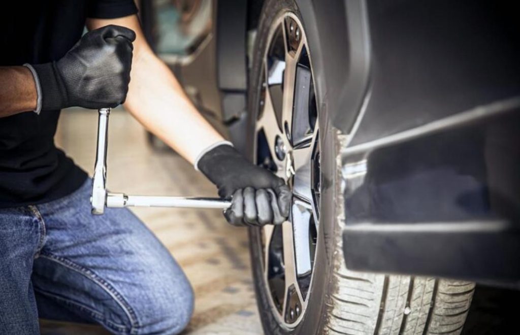 Services à la carte pour l’hiver : montage pneus et chaînes